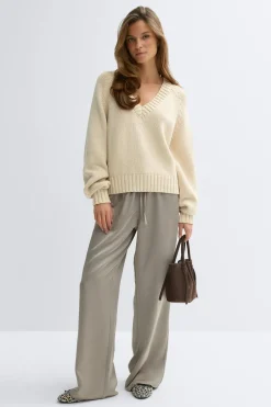 Clearance Gina Tricot V-neck knitted sweater Beige