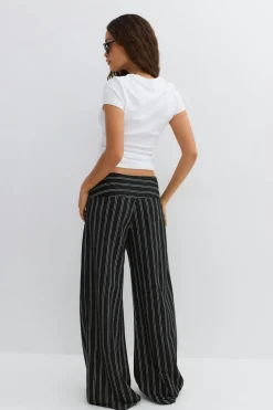 Clearance Gina Tricot Wide leg trousers Zwart