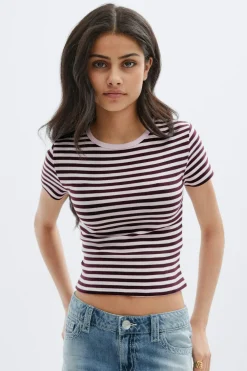 New Gina Tricot Y baby tee Roze