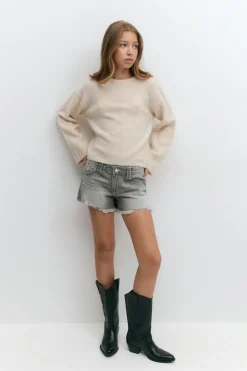New Gina Tricot Y chunky embroidery shorts Grijsv