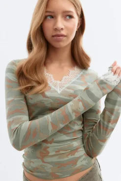 Gina Tricot Y lace top Groen