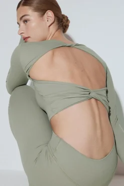 Sale Gina Tricot Yoga twist top Groen